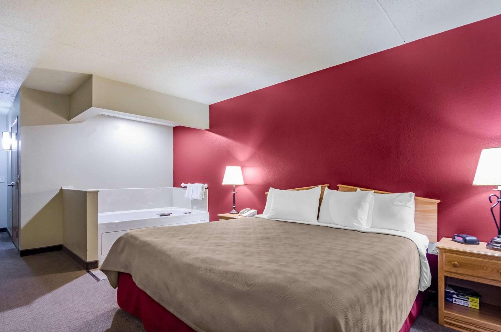 Rodeway Inn Hesston Exterior foto